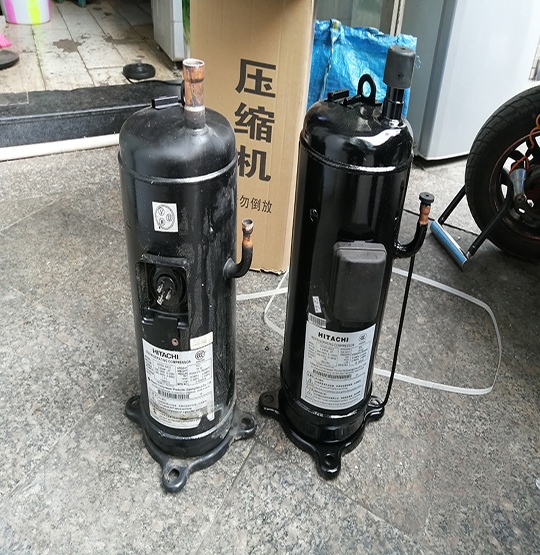 桓仁中央空调压缩机的更换维修